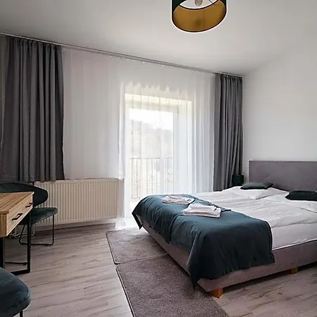 Dobrzynski Nefryt Otel